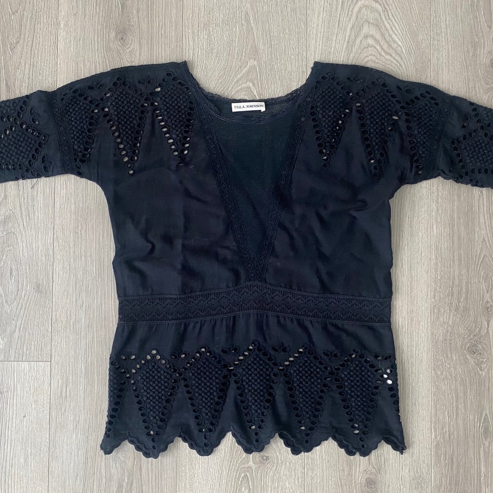 Ella Johnson Boho Embroidered Eyelet Black Top Size 0
